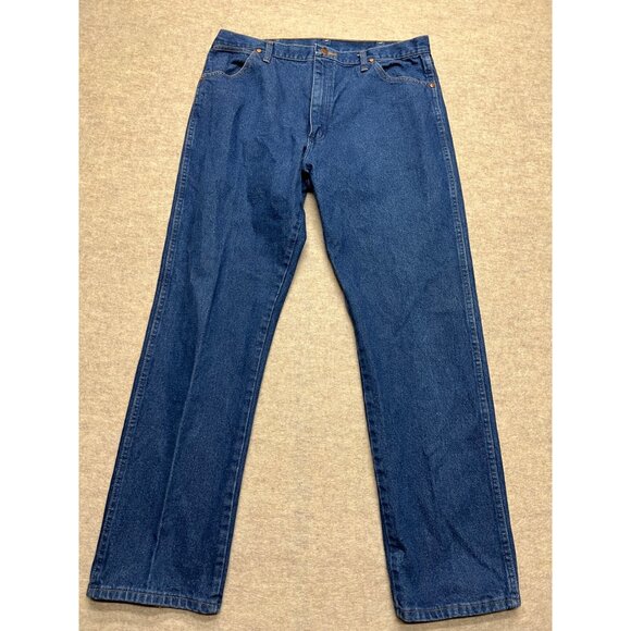 Wrangler 13MWZPW Cowboy Cut Medium Wash Denim Jeans Men's 38 X 32 - Picture 1 of 8